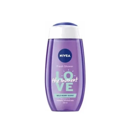 Nivea Love The Moment Wild Berry Scent